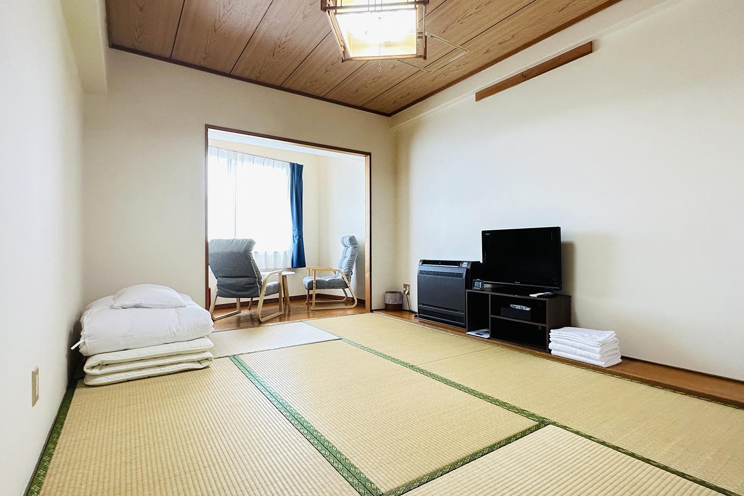 Global Resort Misen - グローバルリゾート弥山 Хацукаити Номер фото